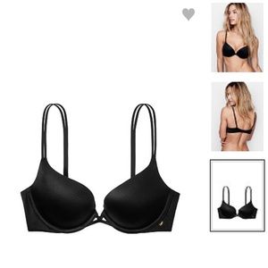 Victoria’s Secret Very Sexy Push Up - Black 32DD